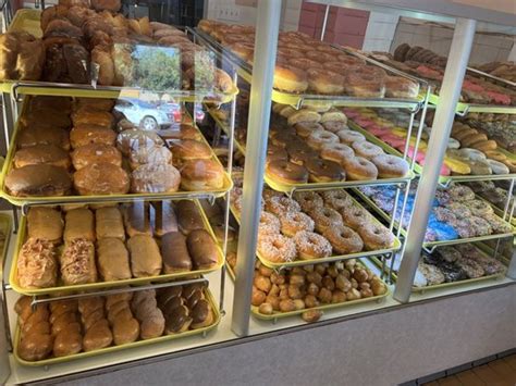 yorba linda donuts.